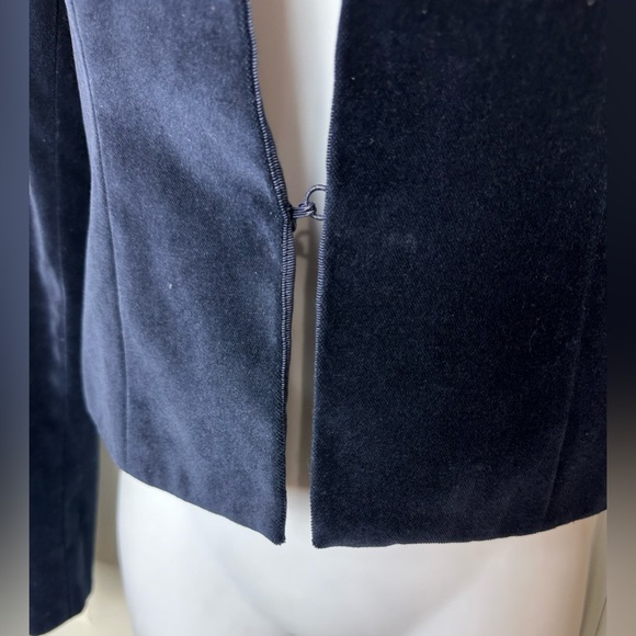 CLUB MONACO Blue Velvet Blazer Jacket Coat Navy Cropped Notch Stand Up Collar - Picture 5 of 14